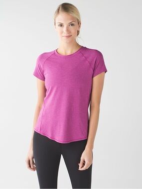 Lululemon Anahatasana Short Sleeve Tee
Heathered Ultra Violet